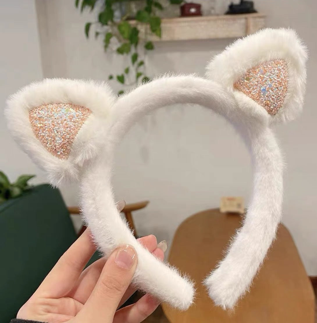 LeadingWish® | A cute headband for washing your face and styling your hair.
