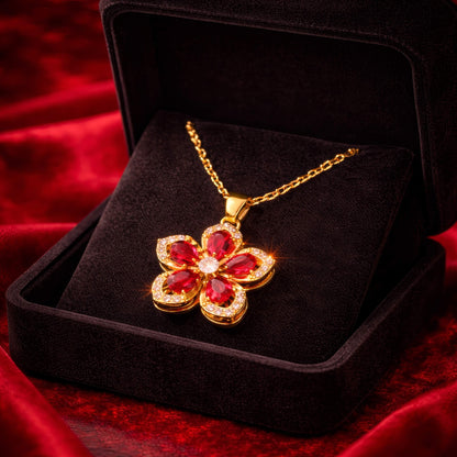 Rotating 360° Necklace that Attracts Attention